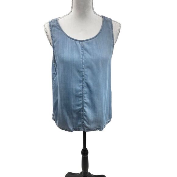 ￼two by Vince Compto ￼ sleeveless denim top ties at the back or the front size m - Picture 8 of 14
